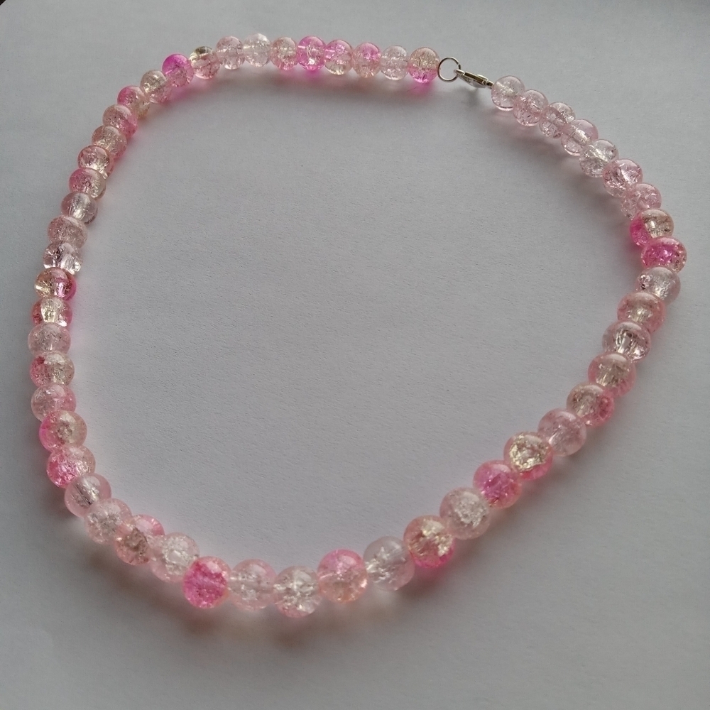 Pink glass  beaded  necklace
